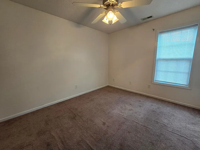 1407 Oxnop Ct — Photo 16