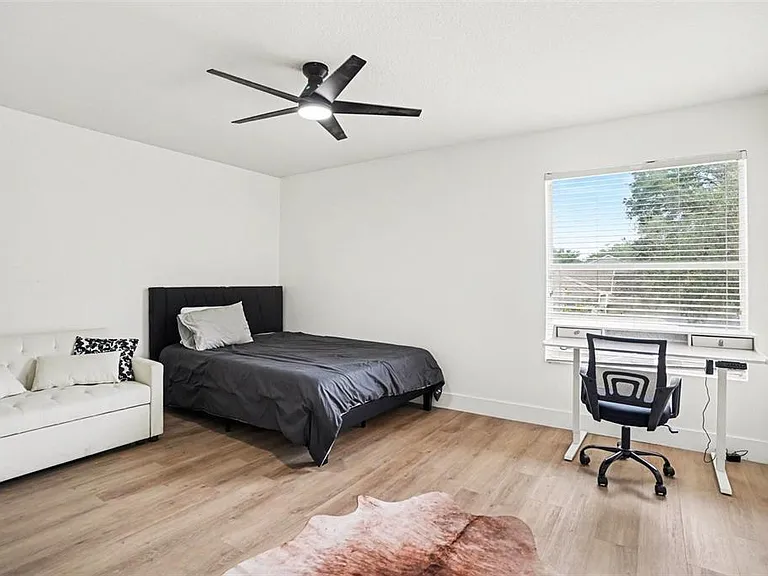 8105 River Mont Way — Photo 15