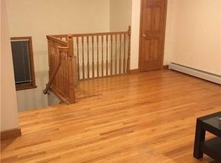 164-42 77th Ave, Flushing, NY 11366