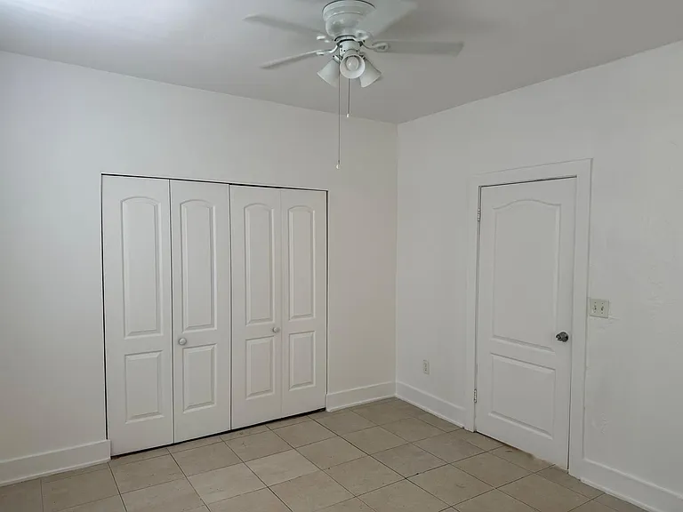 215 Calabria Ave #6 — Photo 5