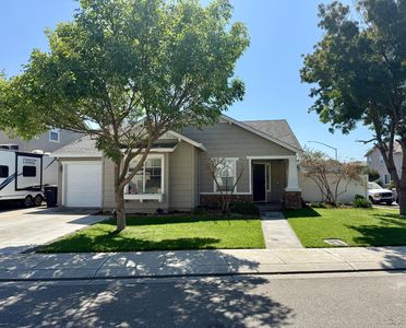 2302 Bungalow Ct, Riverbank, CA, 95367