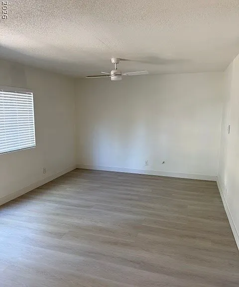 4264 White Sands Ave — Photo 2