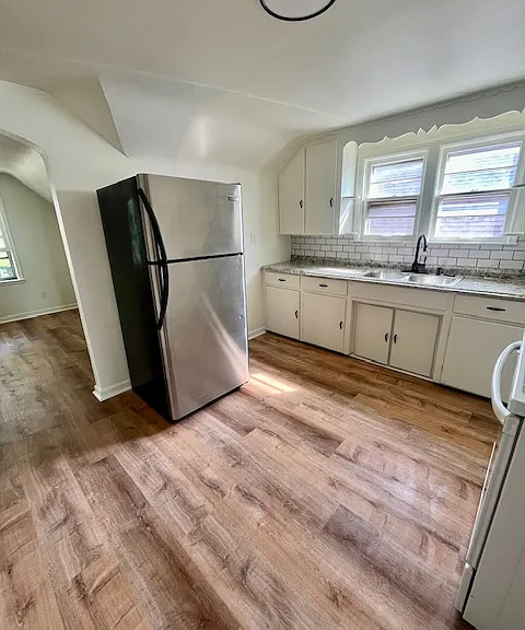 Bright updated kitchen