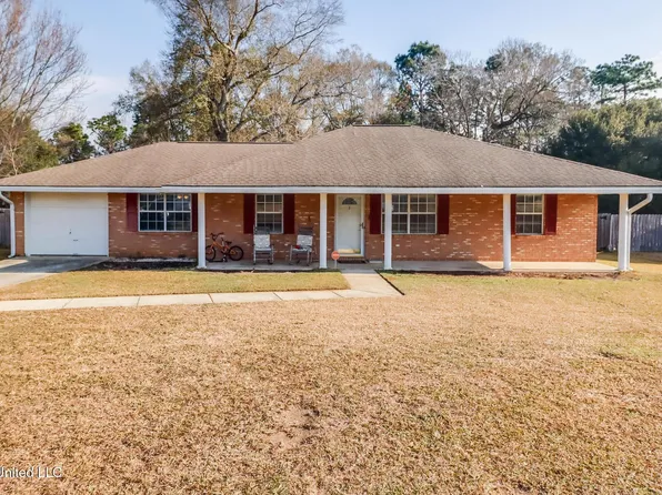 16334 Willow Oak Dr, Biloxi, MS 39532