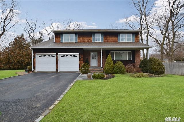 1st image of 6 Colonial Ct
