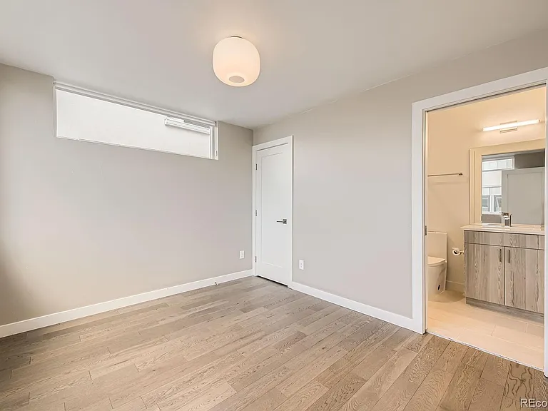 1612 Irving St #4 — Photo 8