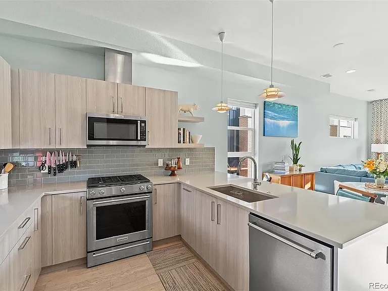 3042 Wilson Ct #1 — Photo 9