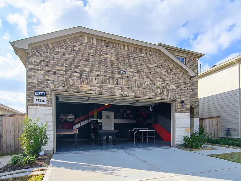 15235 Canyon Rapids Rd — Photo 3