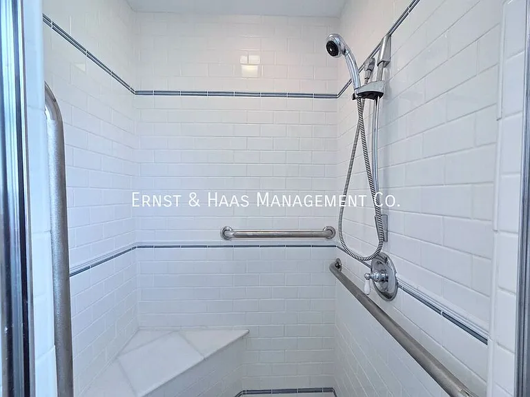 9497 Foster Rd — Photo 27