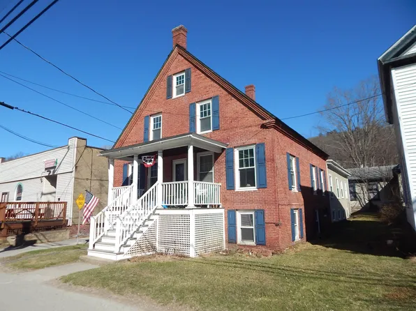 40 Main St, Hinsdale, NH 03451
