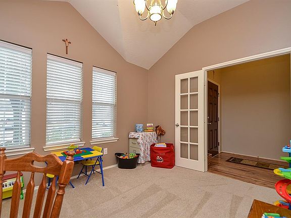 4th image of 21595 Rose Mill Dr