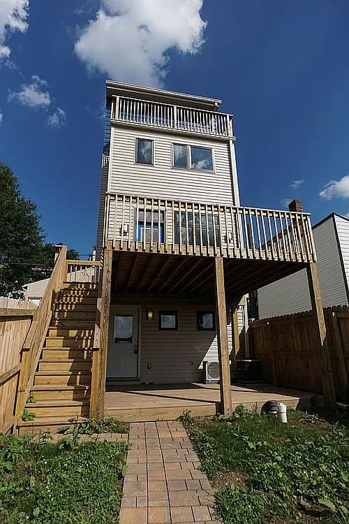 5227 Poe Way photo 1