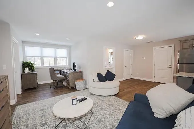 103 Pulpit Rd #2 — Photo 1
