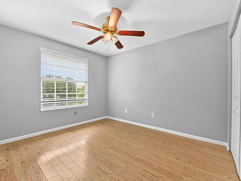 5049 Starblaze Dr — Photo 21