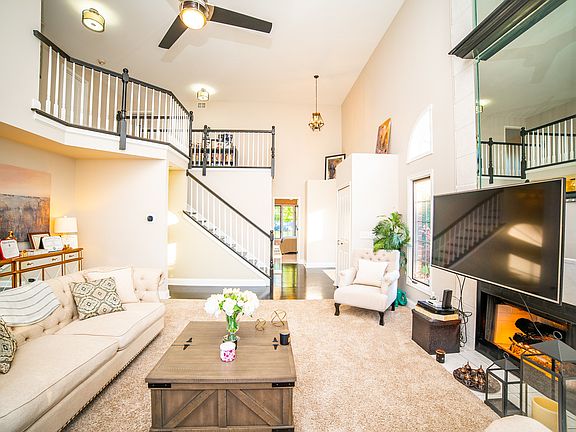 3rd image of 9318 Kimmel Ct