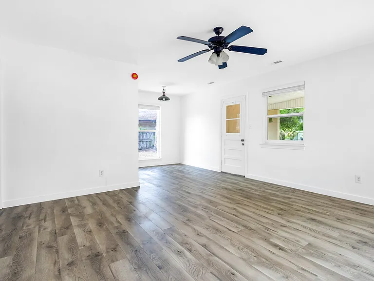22 Laurie Dr NE — Photo 12