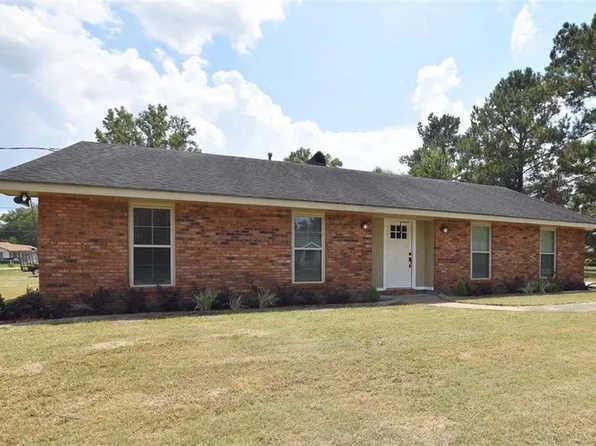 920 Varnado St, Franklinton, LA 70438