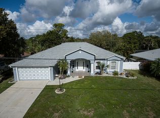 1117 Clearview Dr, Pt Charlotte, FL 33953