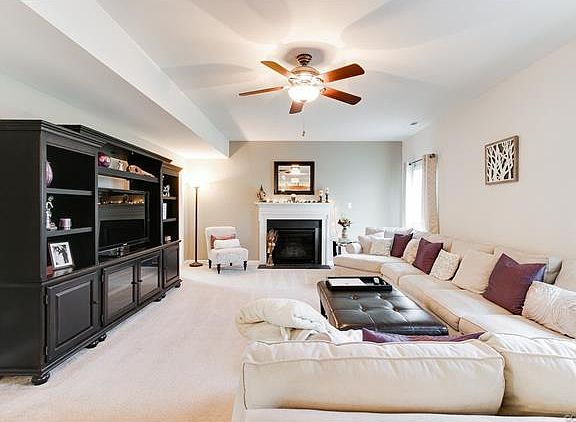 4th image of 2113 Lindsey Gabriel Dr