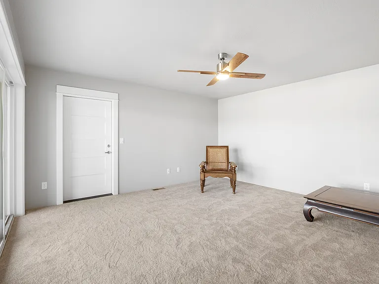 221 Skyhawk Dr — Photo 24