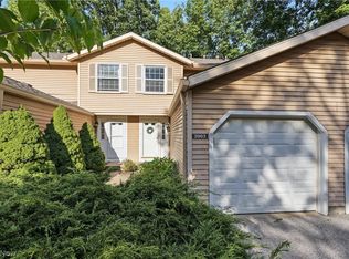 3963 Lake Run Blvd, Stow, OH 44224