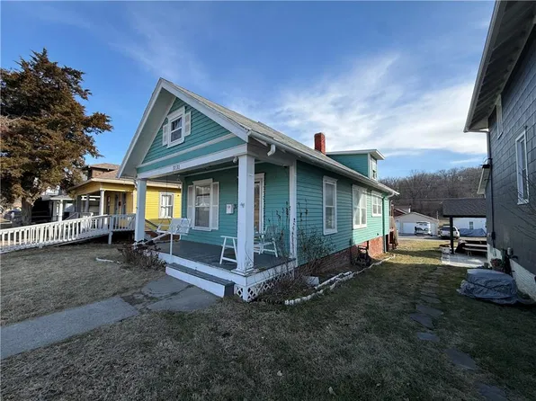 3131 Saint Joseph Ave, Saint Joseph, MO 64505
