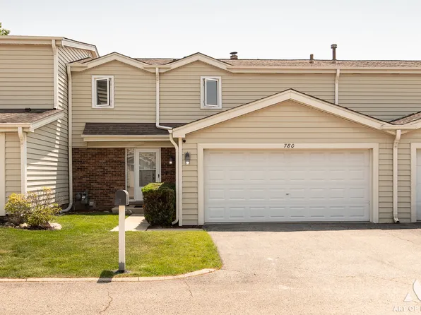 780 Buckingham Ct, Hoffman Estates, IL 60169