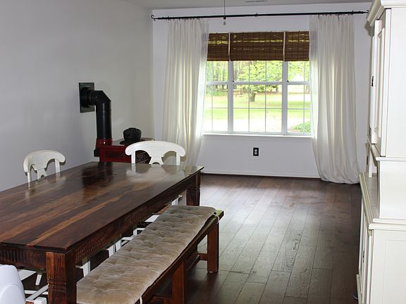 5th image of 4329 Taliaferro Ln