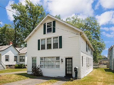 28 Montgomery St Goshen Ny 10924 Zillow