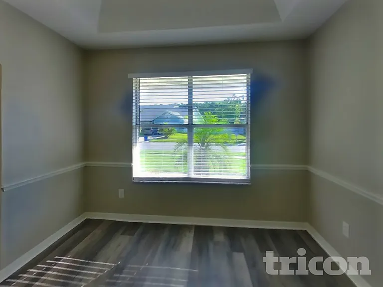 873 Silversmith Cir — Photo 4