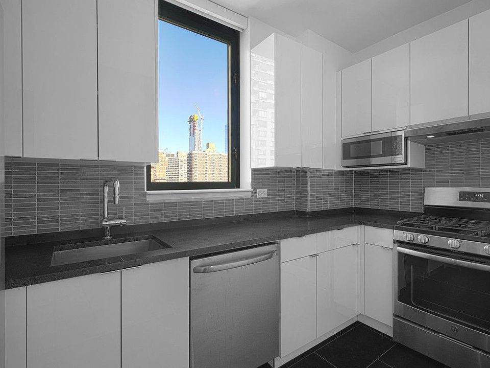 1st image of 55 W End Ave APT S7c
