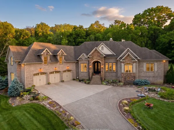 2160 Darks Mill Rd, Columbia, TN 38401
