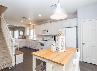 8214 Shaded Arbors St, Las Vegas, NV 89139