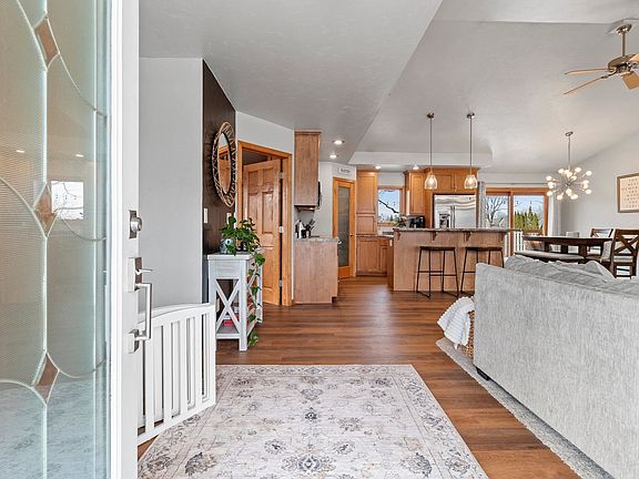 2nd image of 1700 E Midway Rd