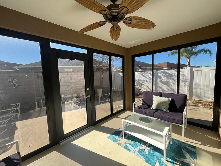 724 Yager Ln — Photo 11