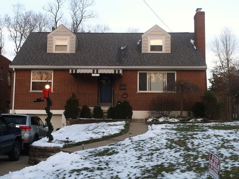 1st image of 702 Saint Joseph Ln