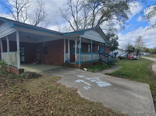 174 Jane Rd, Maxton, NC 28364