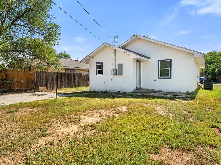 802 S Tennessee St — Photo 16