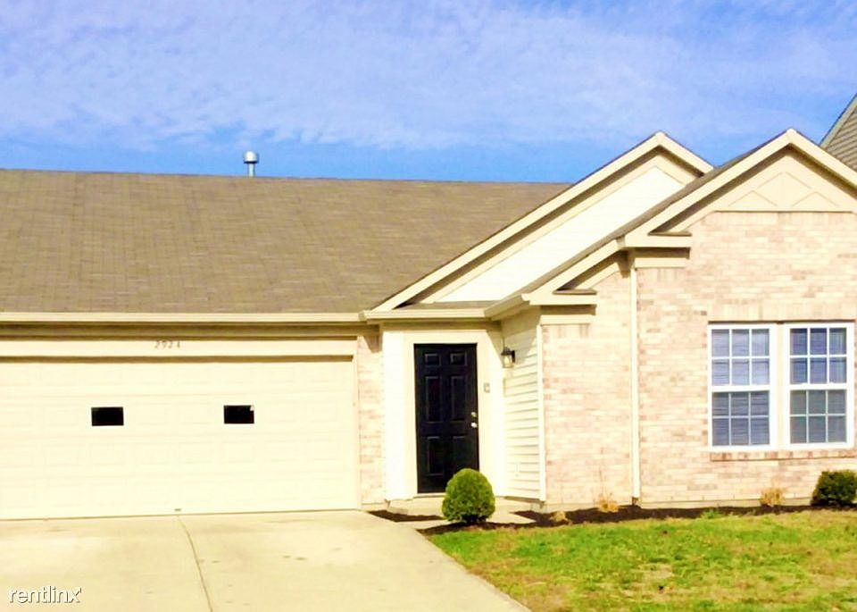 91900124_2924 Seasons Dr_Greenwood_IN_2016-1