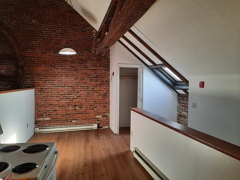 42 Market St #3 — Photo 10
