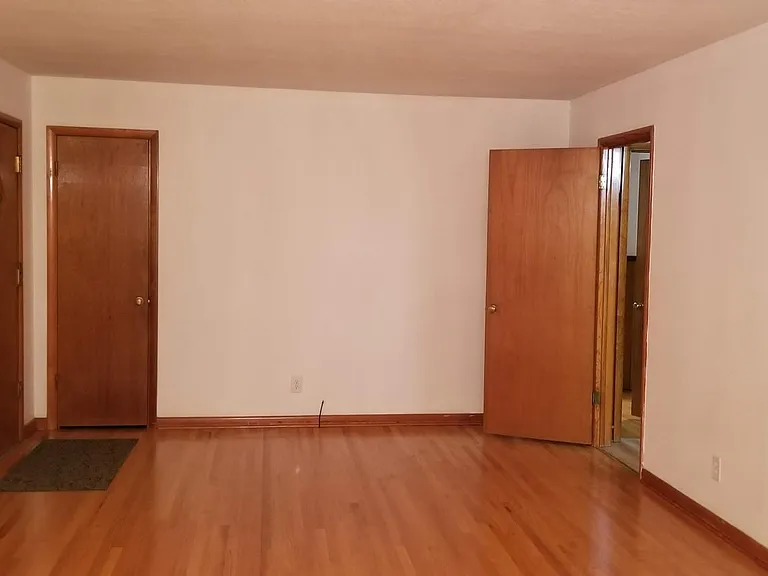 4211 Richardson Dr NW — Photo 2