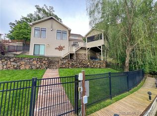 158 Oak Manor Cir, Sunrise Beach, MO 65079