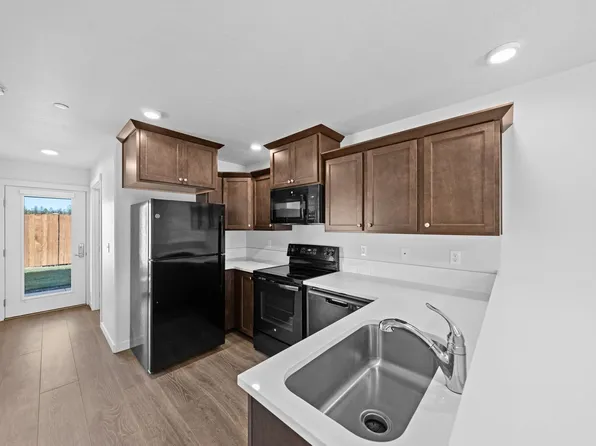 Cascade View Apartments - Arriving Early Fall 2026!