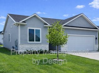 835 SE Booth Ave, Waukee, IA 50263