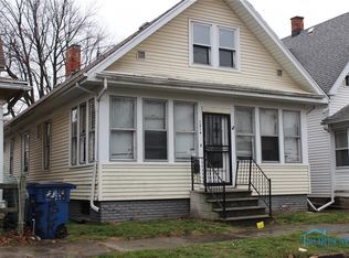 1214 Peck St, Toledo, OH 43608