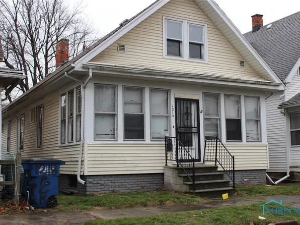 1214 Peck St, Toledo, OH 43608