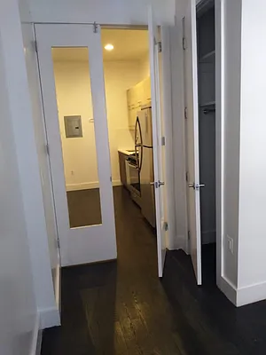 Rented by Aegis Realty Management Corp | media 5