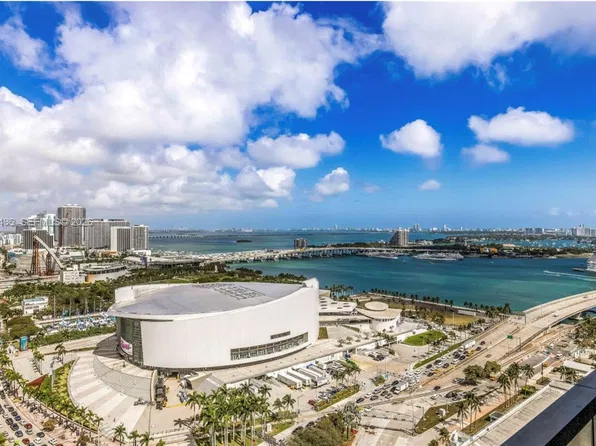 398 NE 5th St Unit 2805, Miami, FL 33132