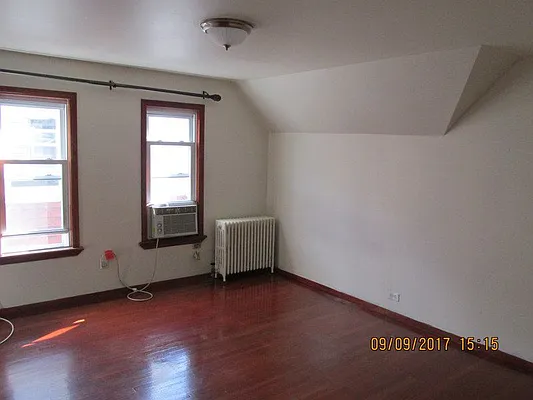 Rented by Windsor Homes Realty Corp | media 13