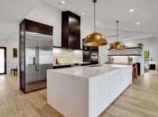 898 SW 16th St, Boca Raton, FL 33486